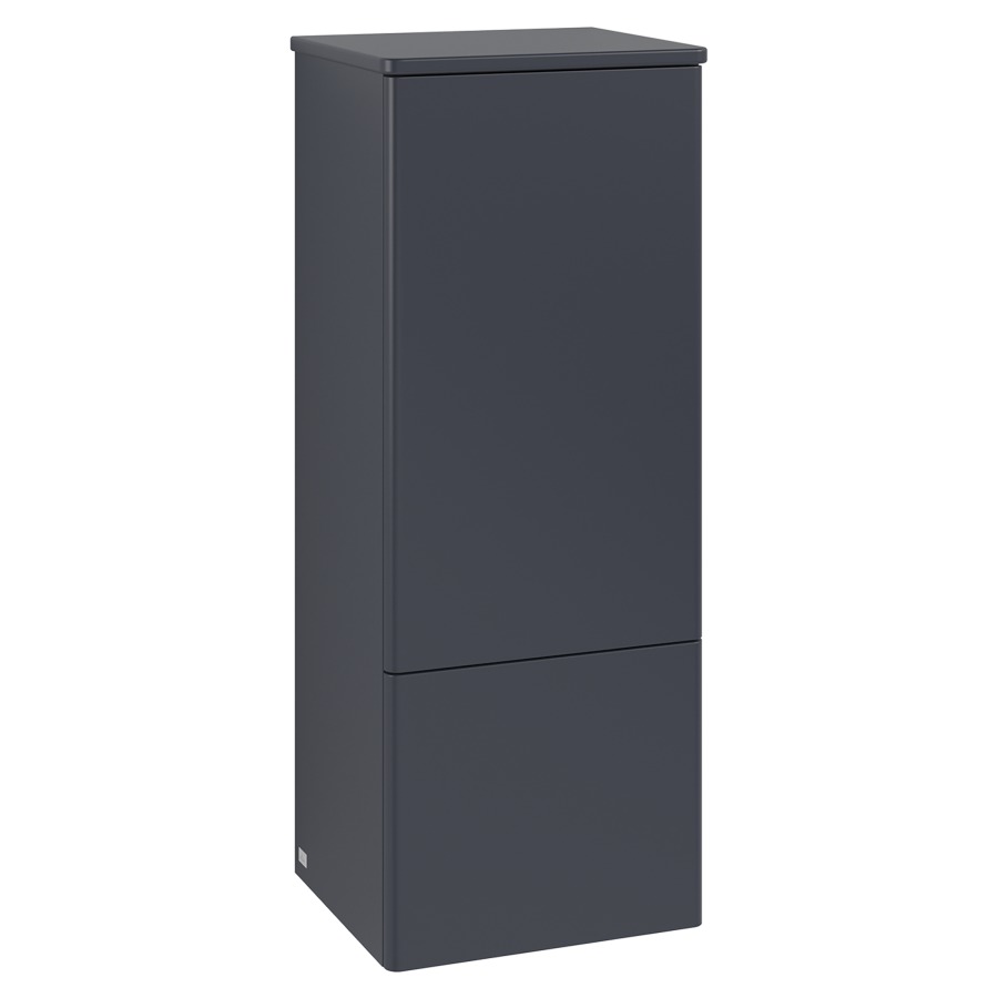 Armoire mi-haute Antao
41.4 x 103.9 x 35.6 cm
armoire de tablette, 1&nbsp;porte, charnière à droite
1&nbsp;tablette en verre, 1&nbsp;tiroir