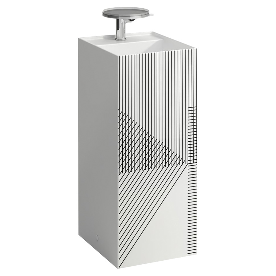Lavabo KARTELL LAUFEN
37,5 x 43,5 x 90 cm
SaphirCéramique, pose libre
avec decor, colonne intégrée
lavabo blanc, sans trop-plein
vidage caché, incl. soupape
d'ecoulement sans trop-plein
premonté cache pour soupape en
céramique, matériel de
fixation