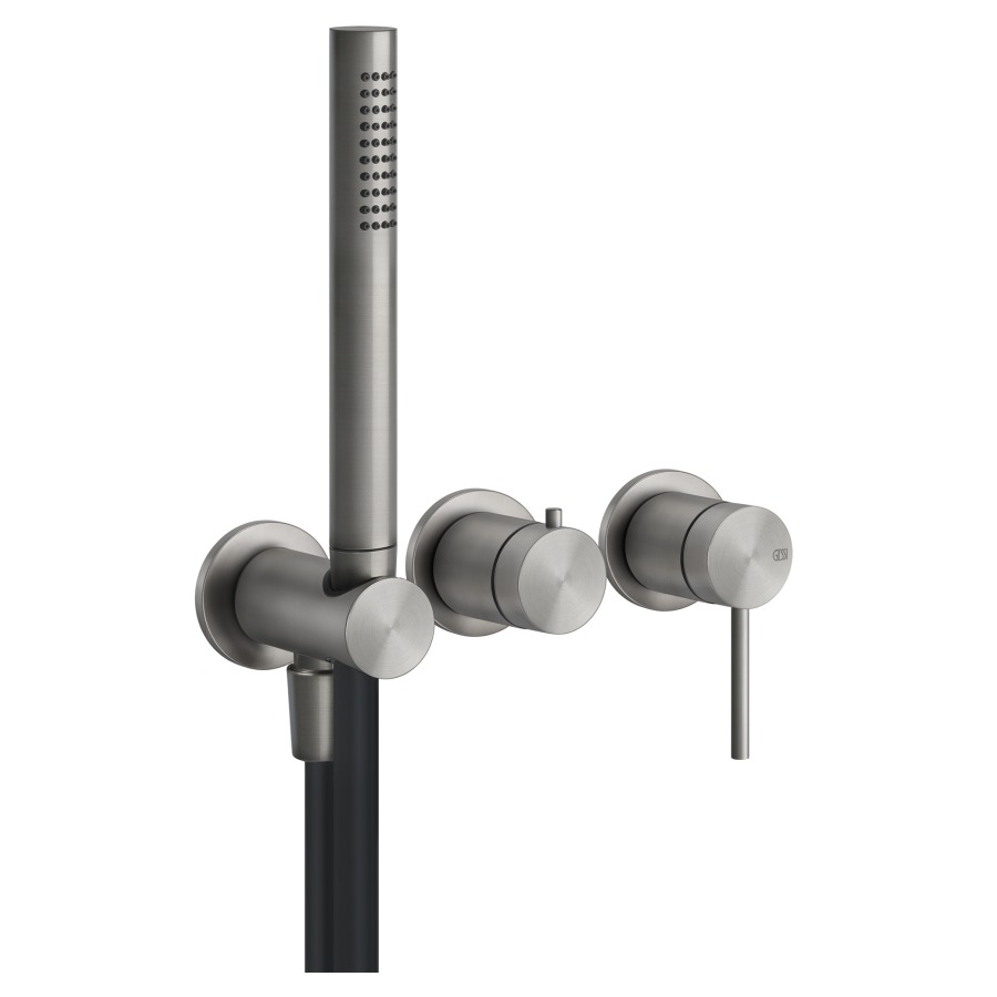 Mélangeur bain/douche GESSI
316 UP, set de montage finale
inverseur à 2 voies, rosaces
unique D 6,5 cm, avec
support de douche, tuyau
de douche 150 cm, douche à
main, sans corps à encastrer
712 548