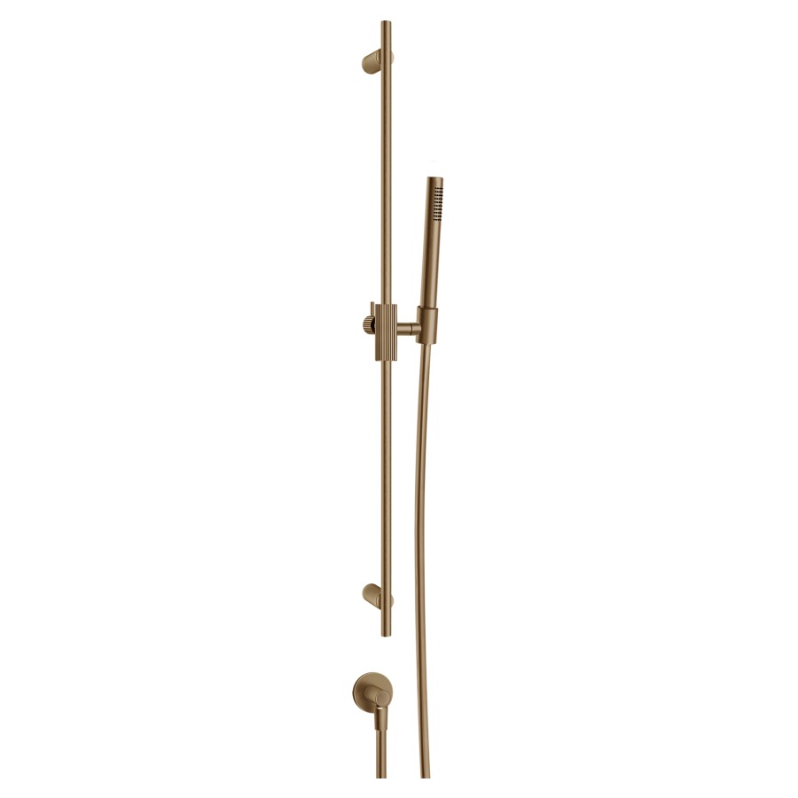 Garniture de douche
INGRANAGGIO
glissière de douche 80 cm
support à rotule
coude de raccordement 1/2"
douche à main système
anticalcaire, tuyau de douche
150 cm