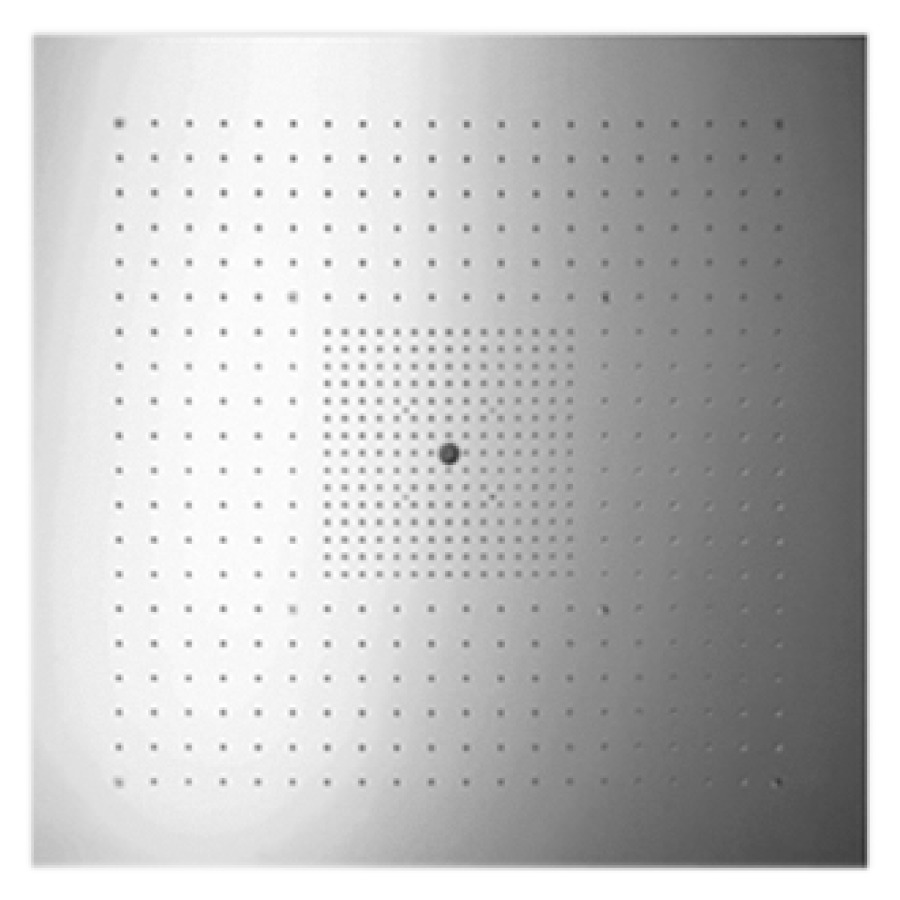 ShowerHeaven STARCK 3/4"
97 x 97 cm, pour encastrement
dans ou sur le plafond
3 zones de jets, zone Body
extérieure, zone Rain inté-
rieure avec technologie Air
jet laminaire D 17 mm
sans lumière, sans module
thermostat 758 458/757 031
débit 50 l/min
groupe acoustique NT